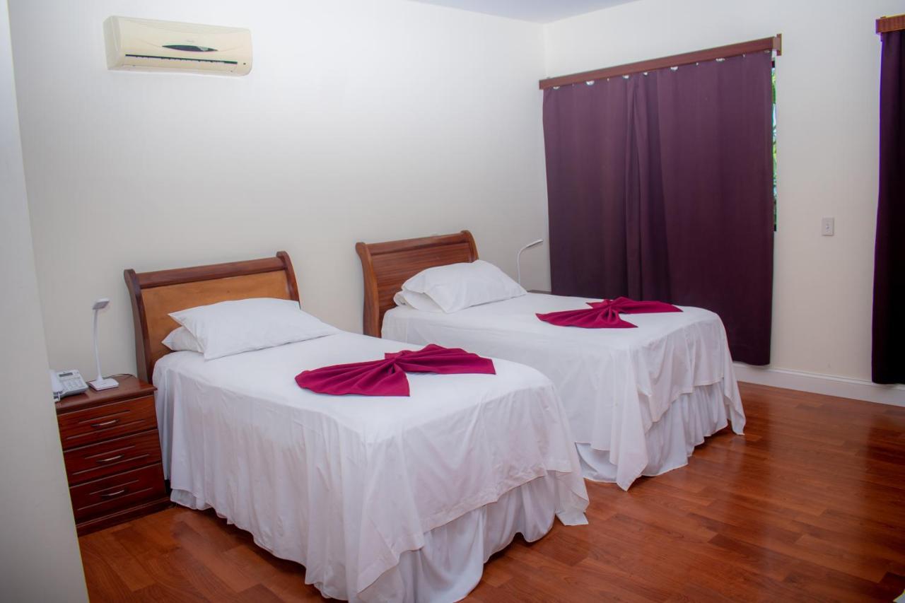 Hotel Santos Pina CAPE VERDE Buitenkant foto