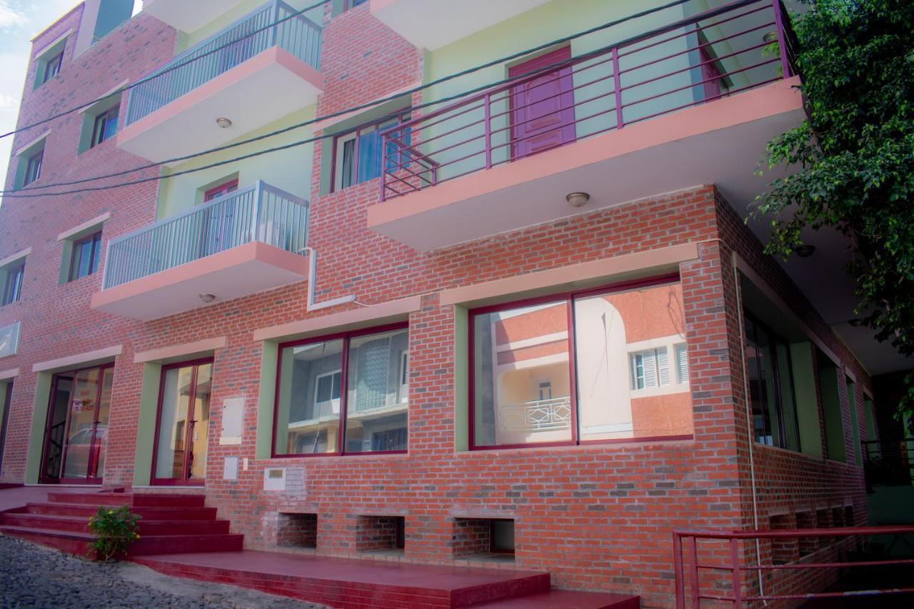 Hotel Santos Pina CAPE VERDE Buitenkant foto